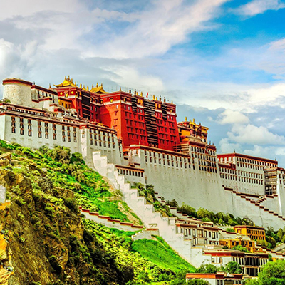 The Potala Palace and Its Role in Tibetan Governance History