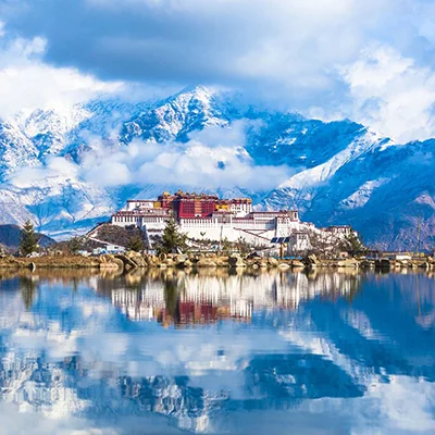 How Tibetan Monks Maintain the Potala Palace’s Sacred Art